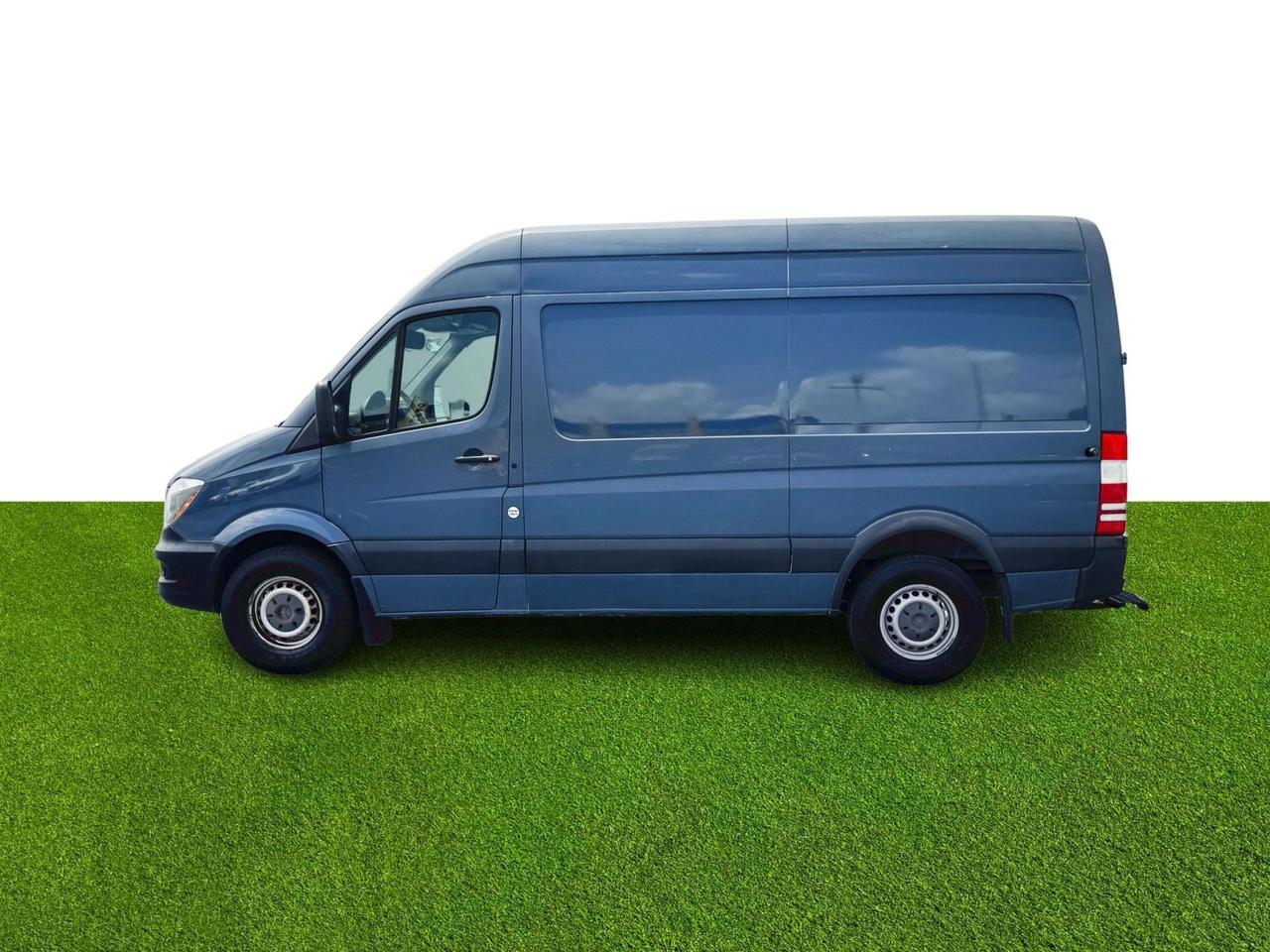 2018 Mercedes-Benz Sprinter Cargo Van Worker Miami FL
