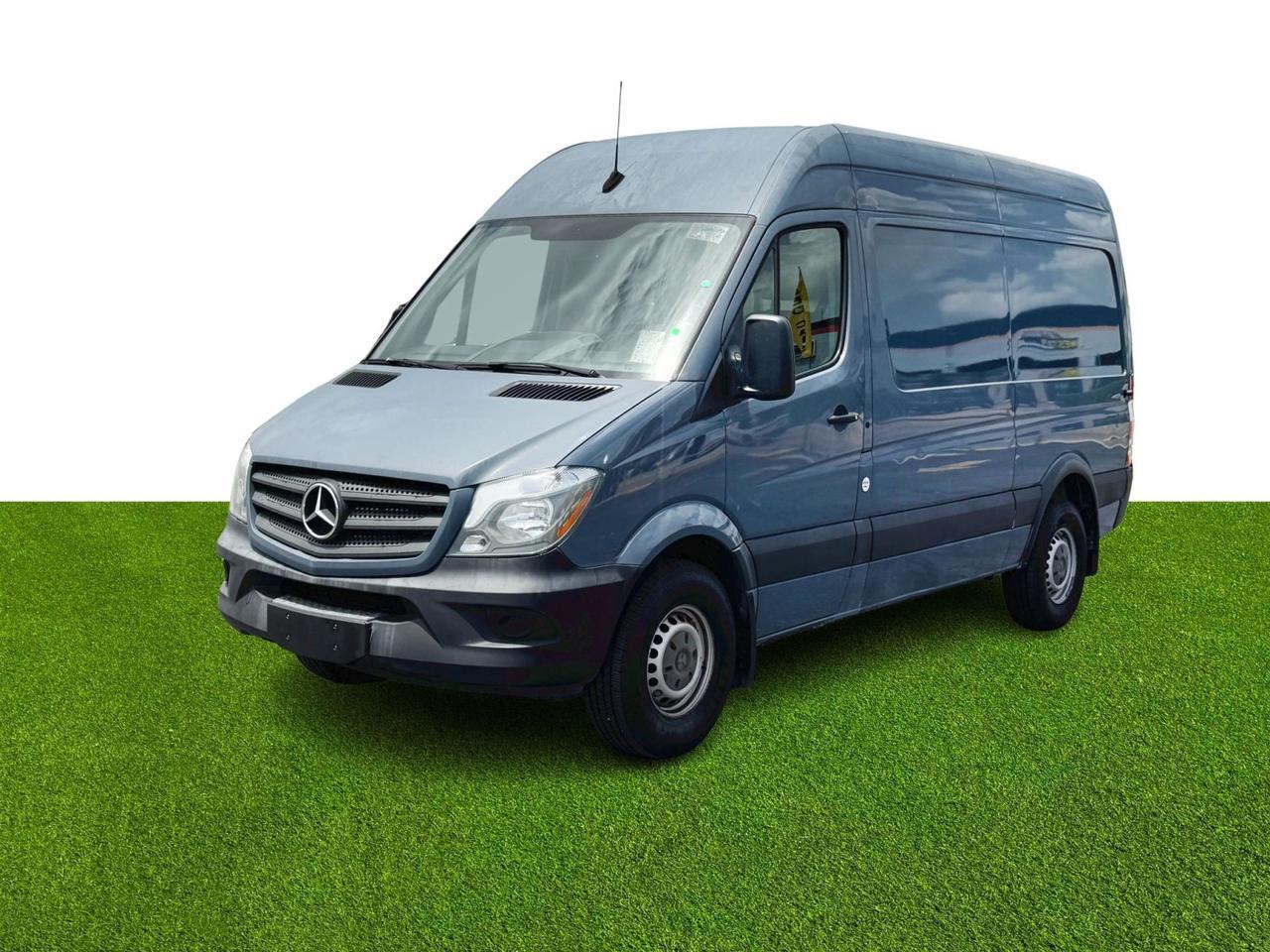2018 Mercedes-Benz Sprinter Cargo Van Worker Miami FL