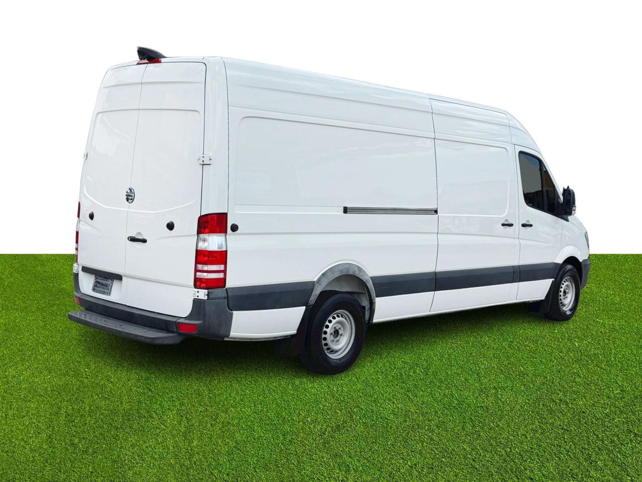 2018 Mercedes-Benz Sprinter Cargo Van Worker Miami FL