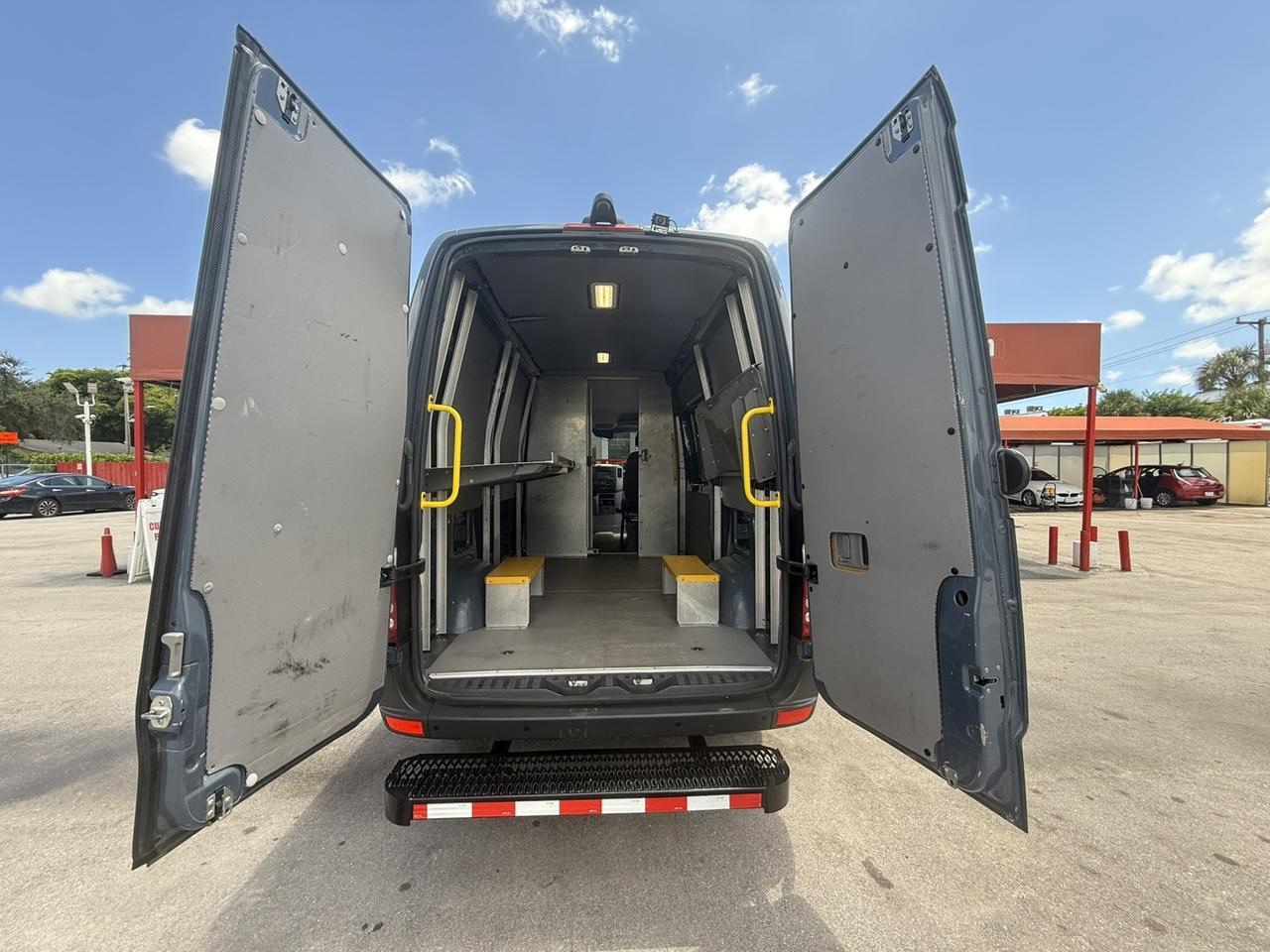 2018 Mercedes-Benz Sprinter Cargo Van Worker Hollywood FL