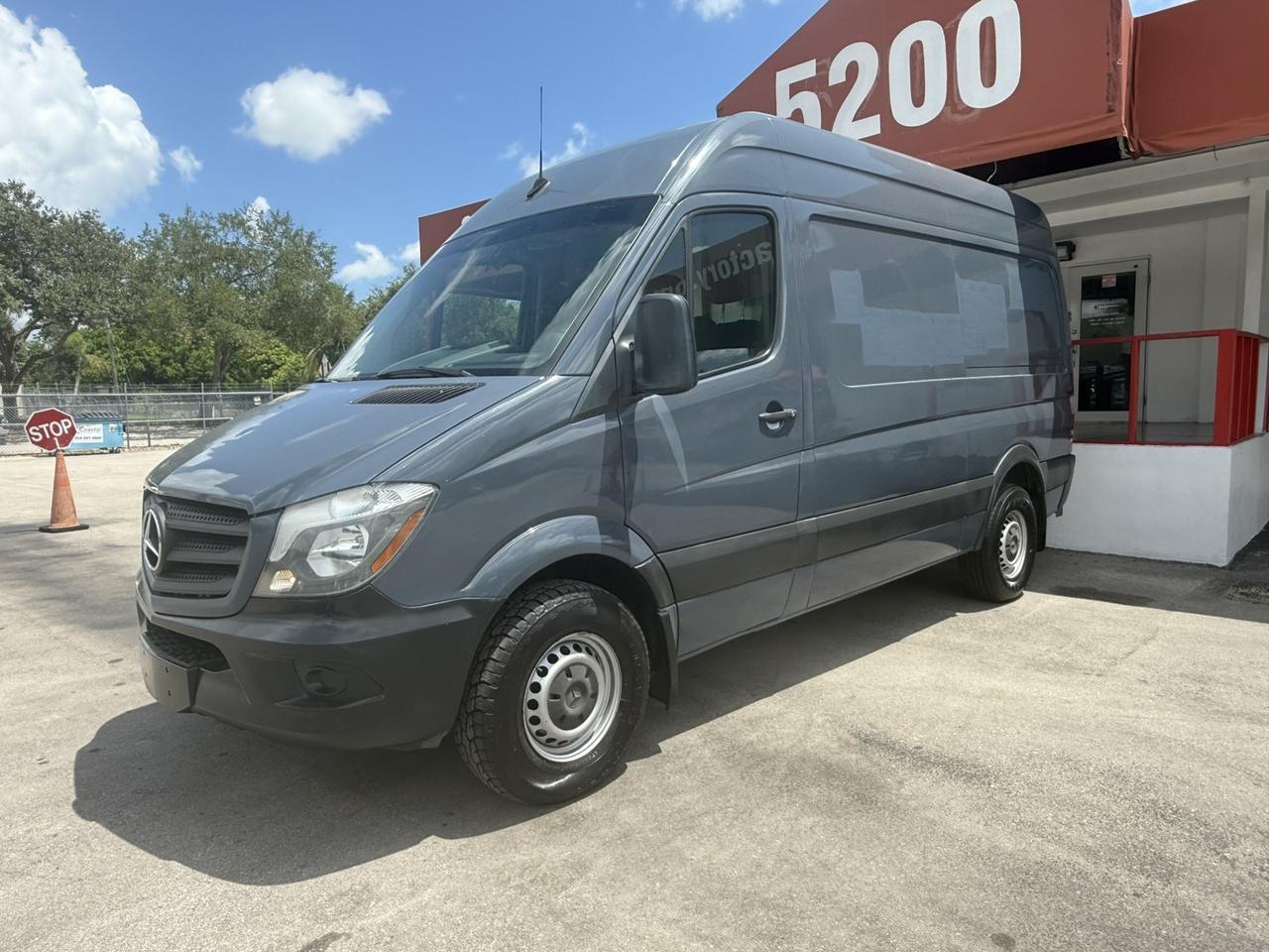 2018 Mercedes-Benz Sprinter Cargo Van Worker Hollywood FL