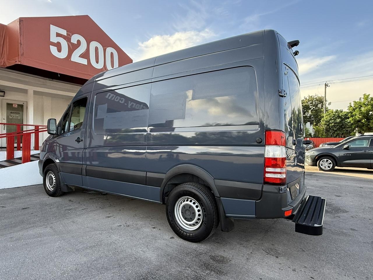 2018 Mercedes-Benz Sprinter Cargo Van Worker Hollywood FL