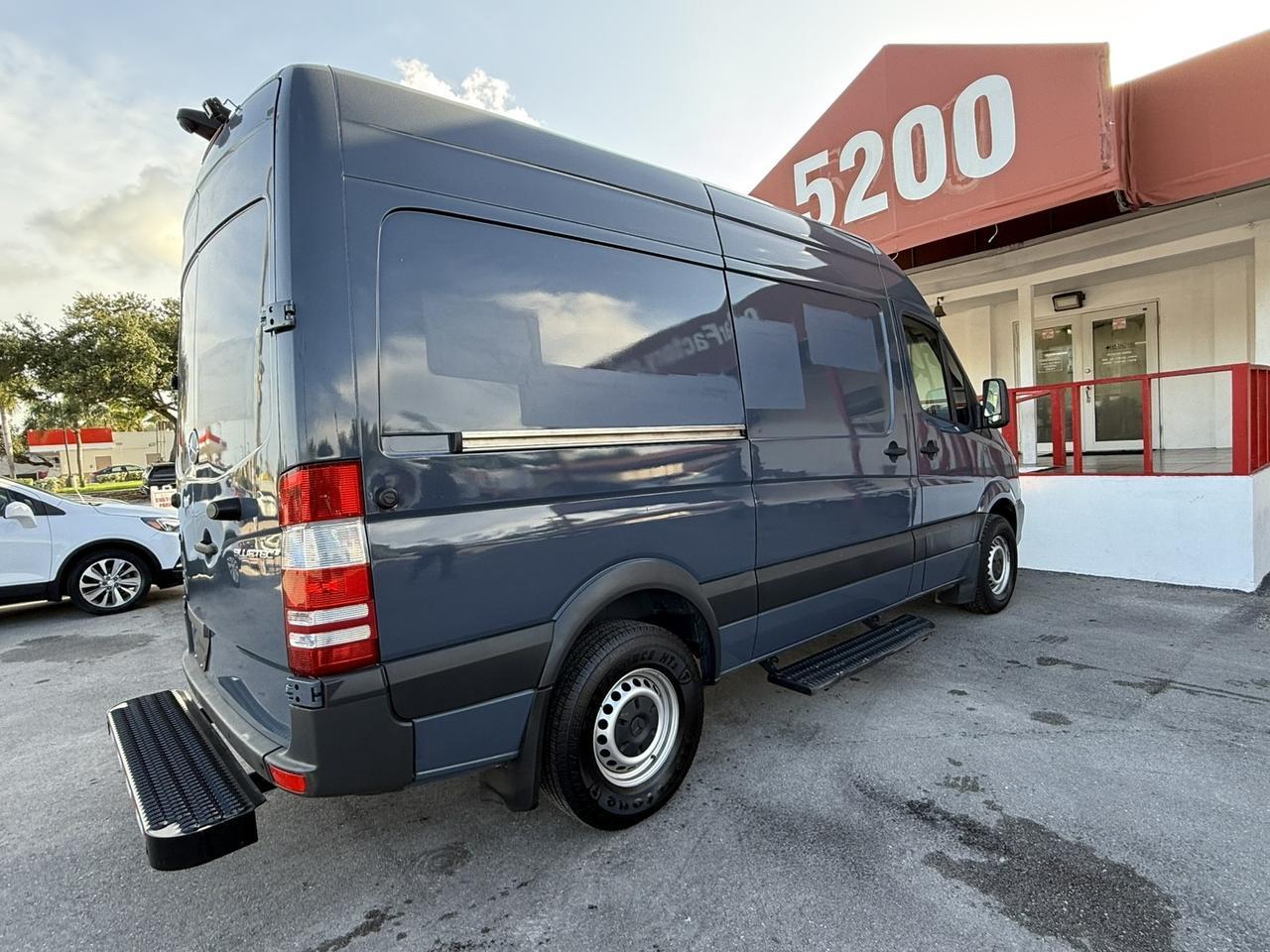 2018 Mercedes-Benz Sprinter Cargo Van Worker Hollywood FL