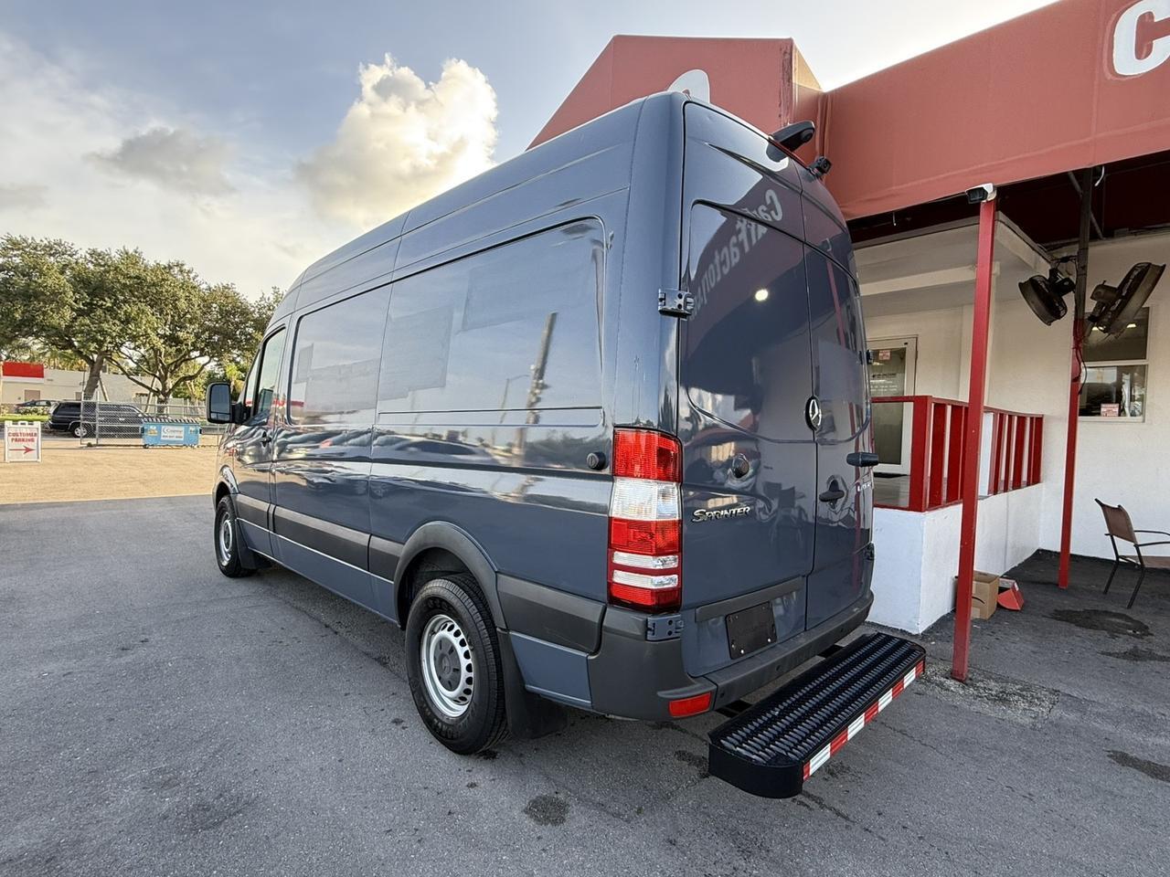 2018 Mercedes-Benz Sprinter Cargo Van Worker Hollywood FL