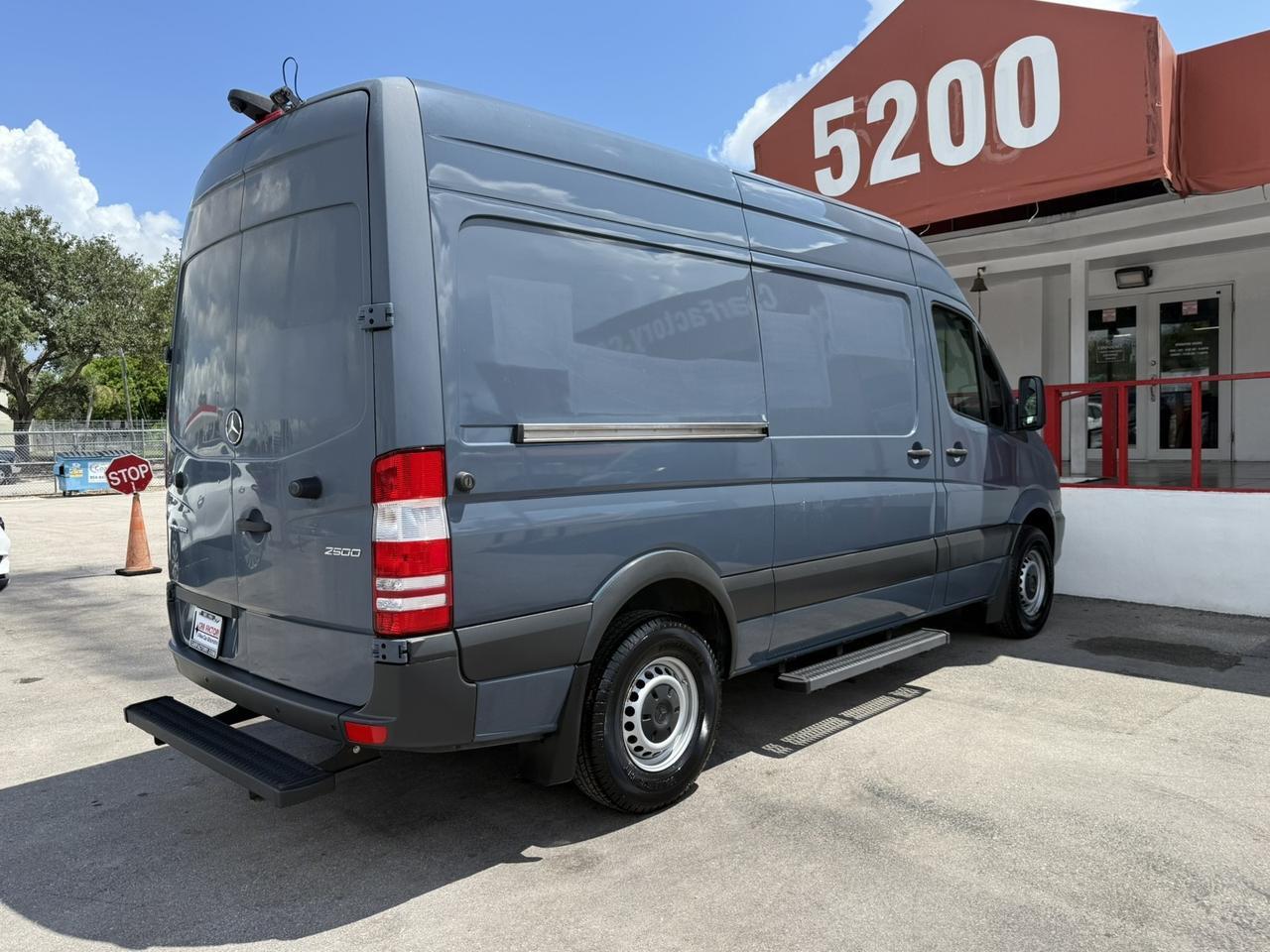 2018 Mercedes-Benz Sprinter Cargo Van Worker Hollywood FL