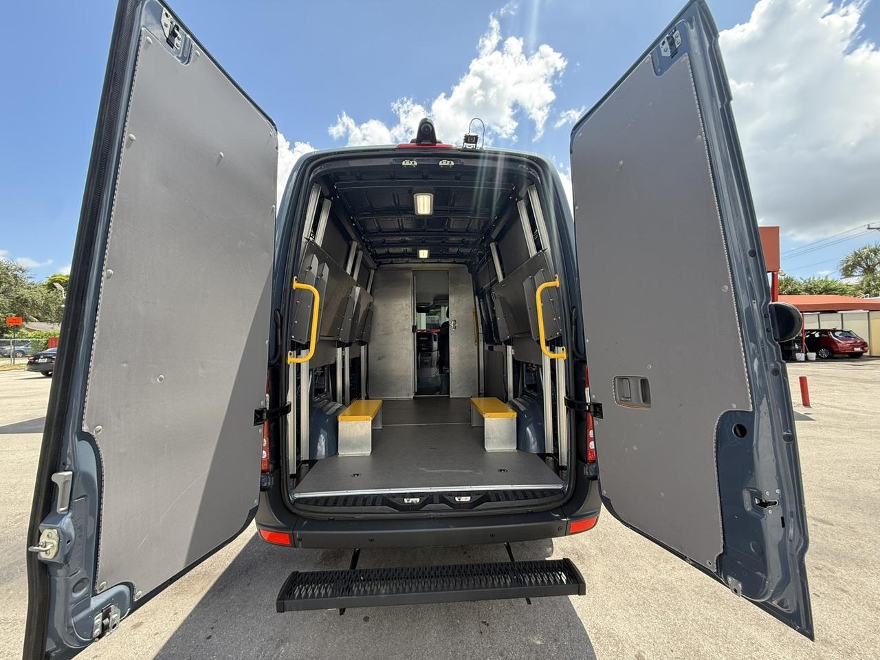 2018 Mercedes-Benz Sprinter Cargo Van Worker Hollywood FL