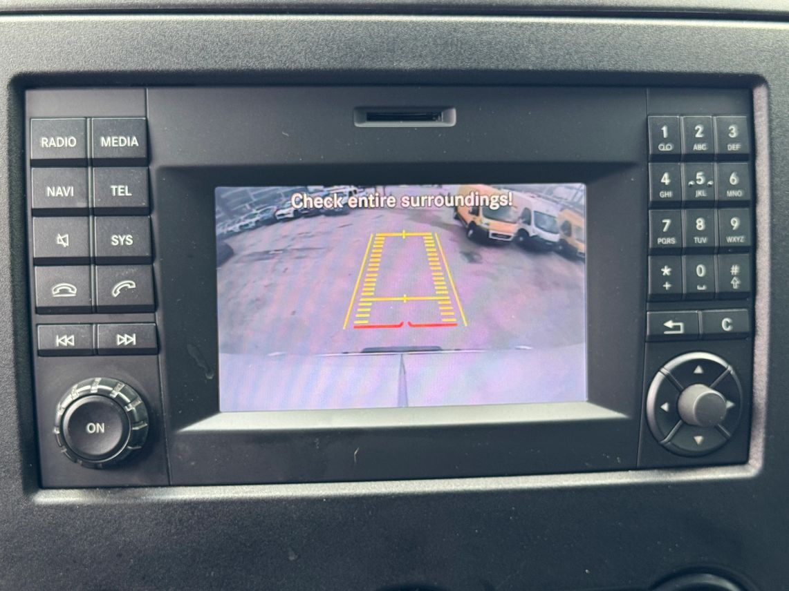 2018 Mercedes-Benz Sprinter WORKER Cargo High Roof w/170  WB Van 3D