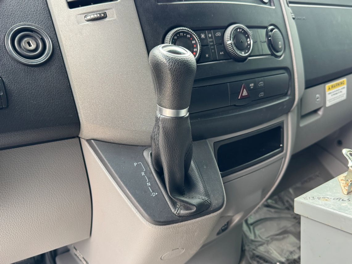 2018 Mercedes-Benz Sprinter WORKER Cargo High Roof w/170  WB Van 3D