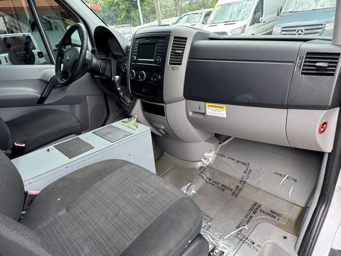 2018 Mercedes-Benz Sprinter WORKER Cargo High Roof w/170  WB Van 3D