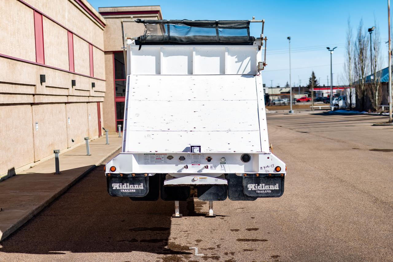 2018 Midland MG 40 TC3000X Tridem Clamshell Bottom Dump Trailer Red Deer AB