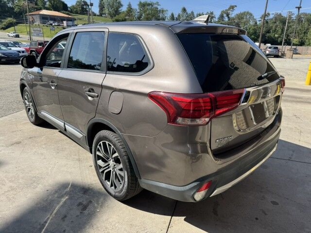 2018 Mitsubishi Outlander ES North Versailles PA
