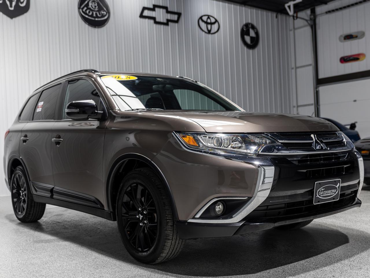2018 Mitsubishi Outlander LE 7-Passenger Cranberry PA