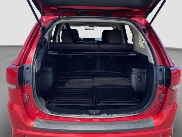 2018 Mitsubishi Outlander PHEV SEL North Attleboro MA