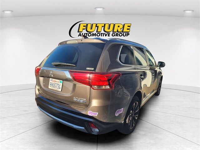 2018 Mitsubishi Outlander PHEV SEL