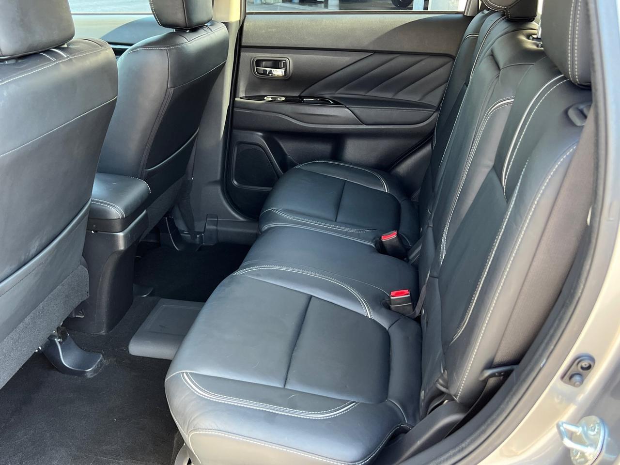2018 Mitsubishi Outlander PHEV SEL Hagerstown MD