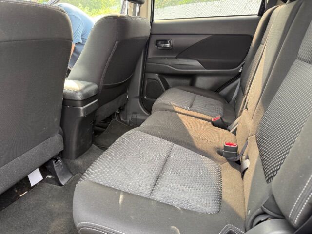 2018 Mitsubishi Outlander SE East Islip NY