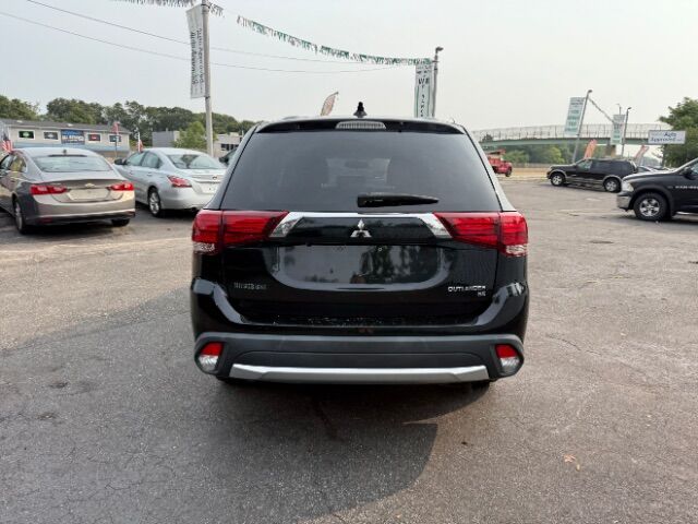 2018 Mitsubishi Outlander SE East Islip NY