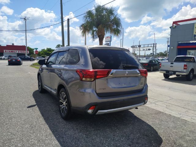 2018 Mitsubishi Outlander SE Sarasota FL