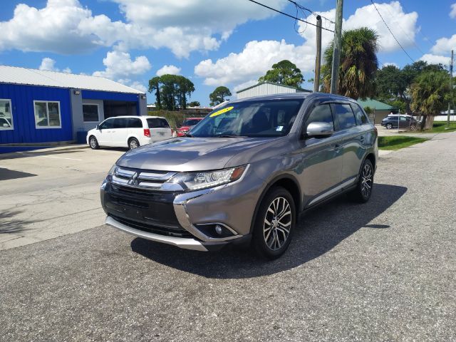 2018 Mitsubishi Outlander SE Sarasota FL