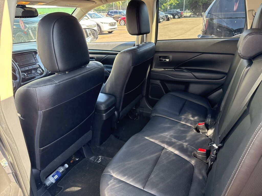 2018 Mitsubishi Outlander SEL AKRON OH