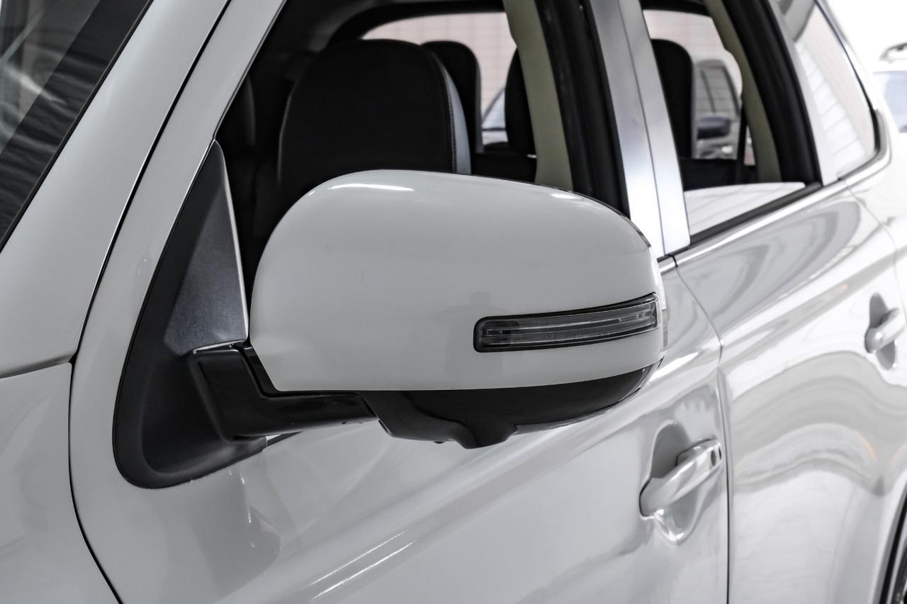 2018 Mitsubishi Outlander SEL PREMIUM PKG BLIND SPOT ASSIST SUNROOF LEATHER HEATED SEATS R Carrollton TX