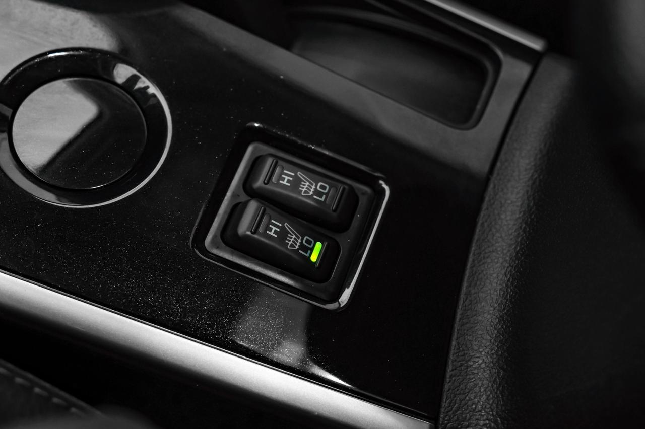 2018 Mitsubishi Outlander SEL PREMIUM PKG BLIND SPOT ASSIST SUNROOF LEATHER HEATED SEATS R Carrollton TX