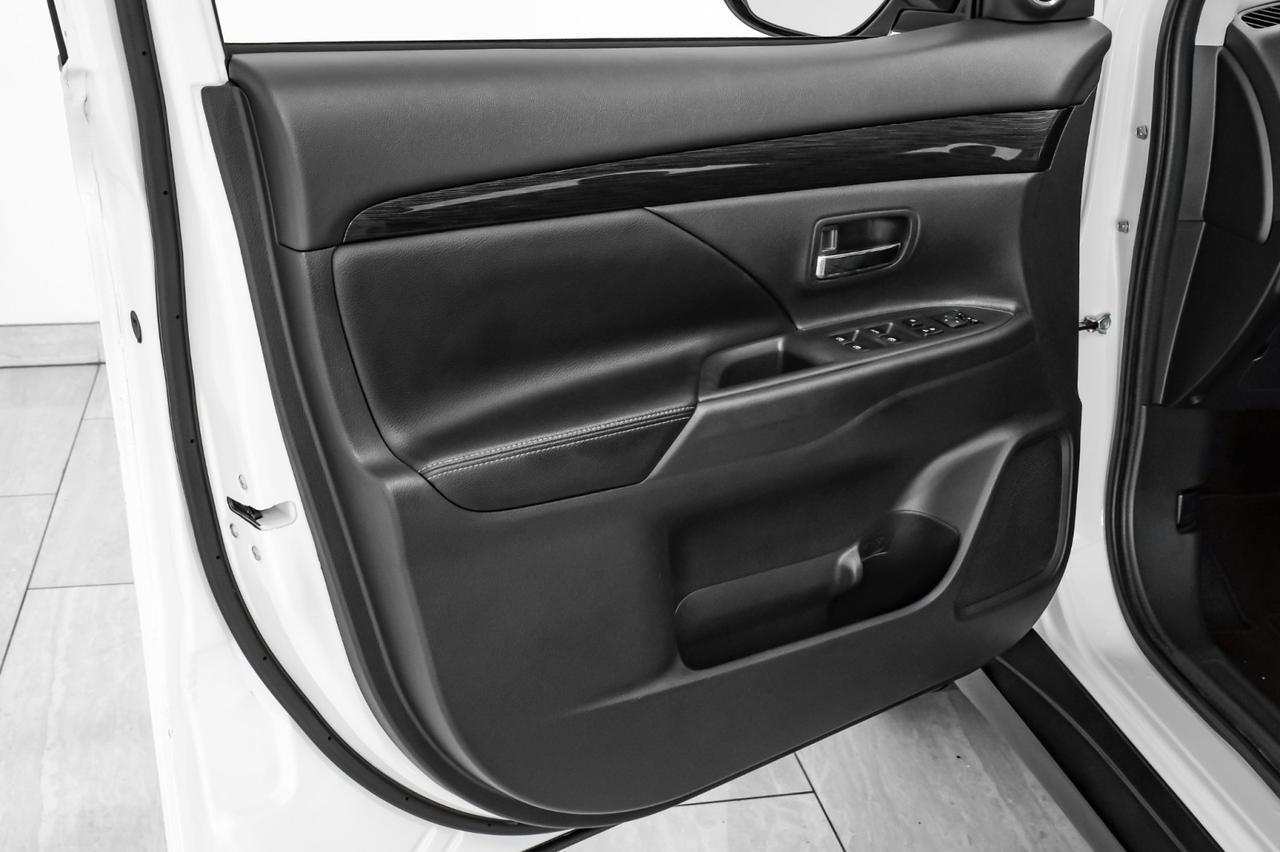 2018 Mitsubishi Outlander SEL PREMIUM PKG BLIND SPOT ASSIST SUNROOF LEATHER HEATED SEATS R Carrollton TX