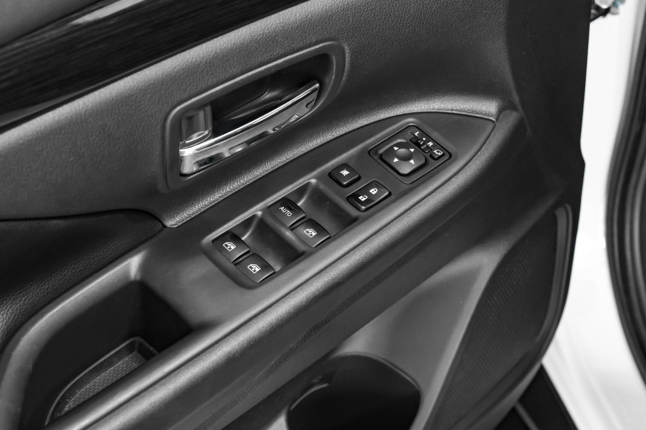 2018 Mitsubishi Outlander SEL PREMIUM PKG BLIND SPOT ASSIST SUNROOF LEATHER HEATED SEATS R Carrollton TX