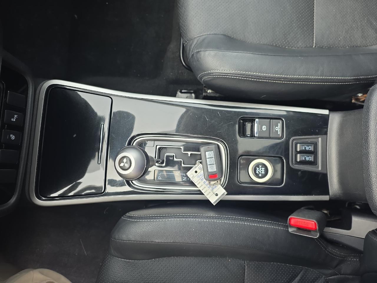 2018 Mitsubishi Outlander SEL Sand Lake NY