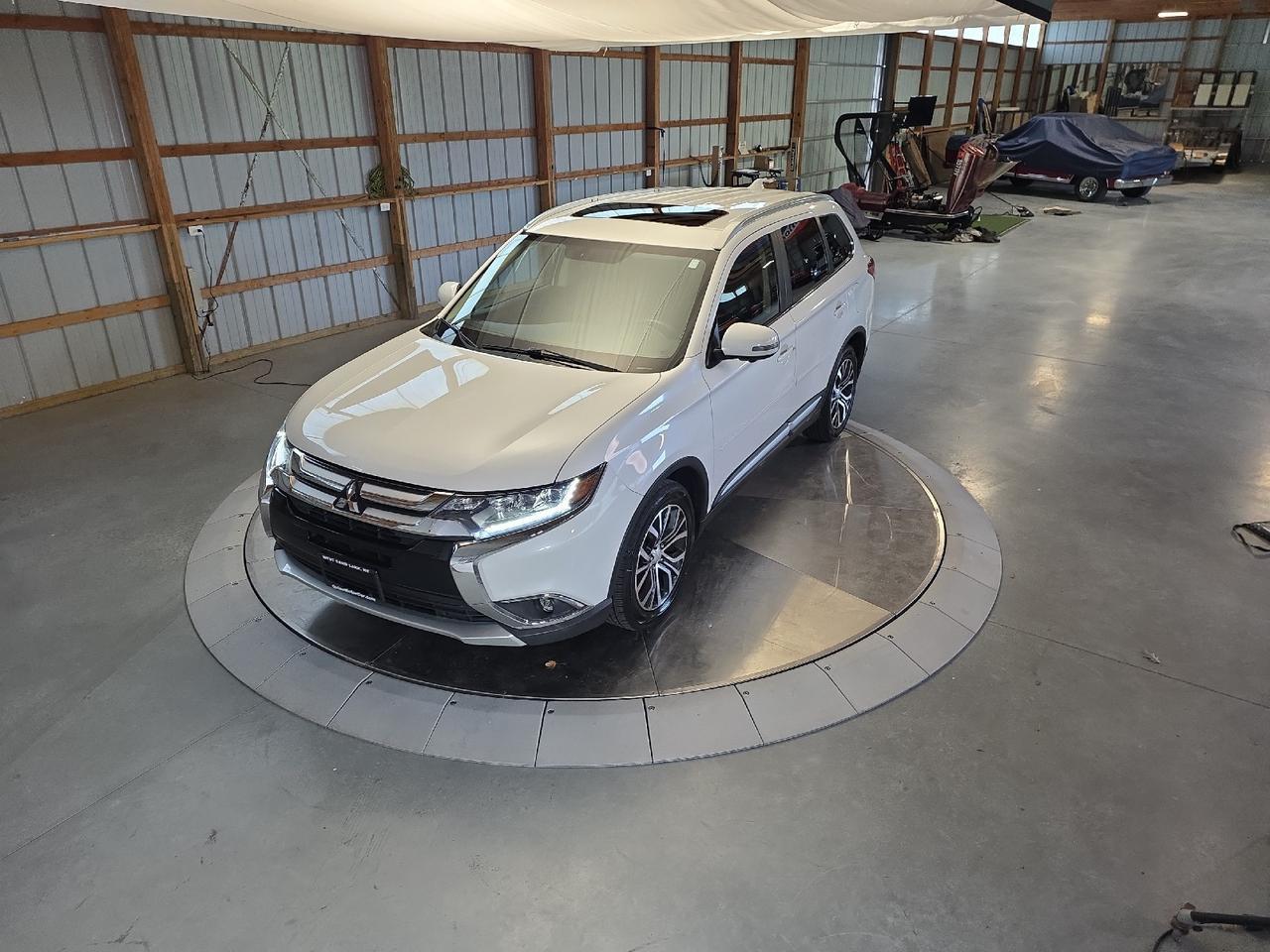 2018 Mitsubishi Outlander SEL Sand Lake NY