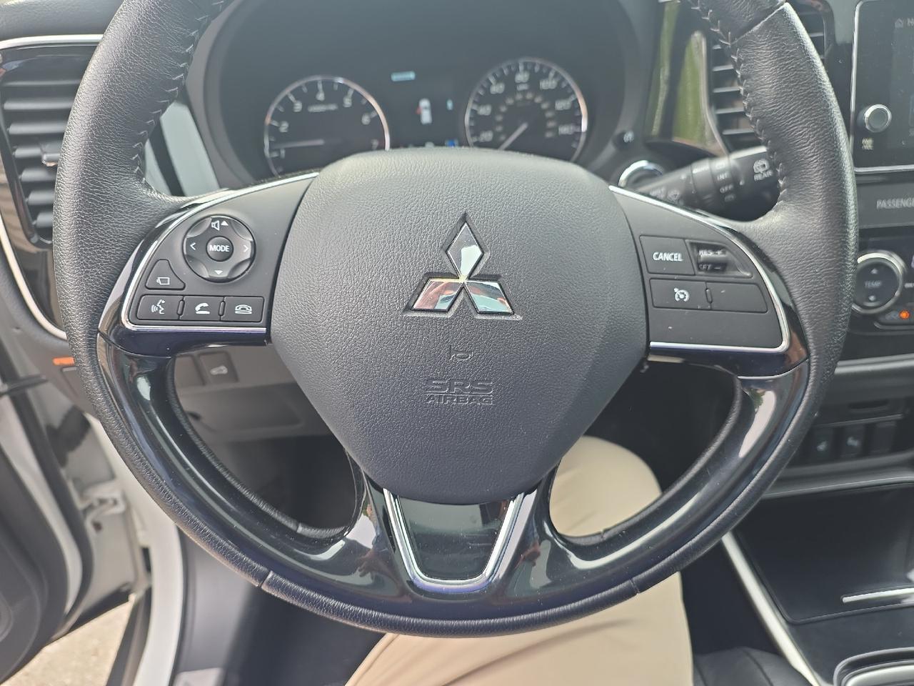 2018 Mitsubishi Outlander SEL Sand Lake NY