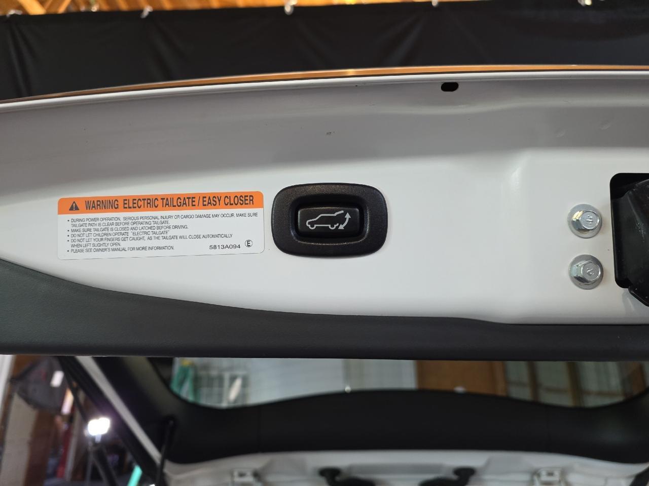 2018 Mitsubishi Outlander SEL Sand Lake NY