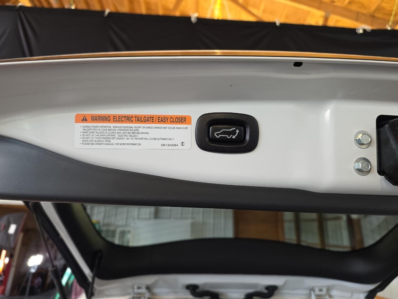2018 Mitsubishi Outlander SEL Sand Lake NY