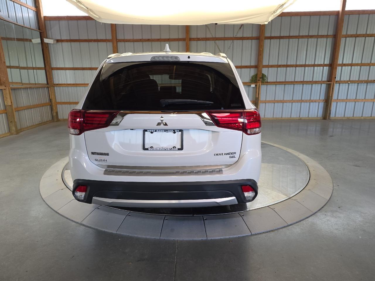 2018 Mitsubishi Outlander SEL