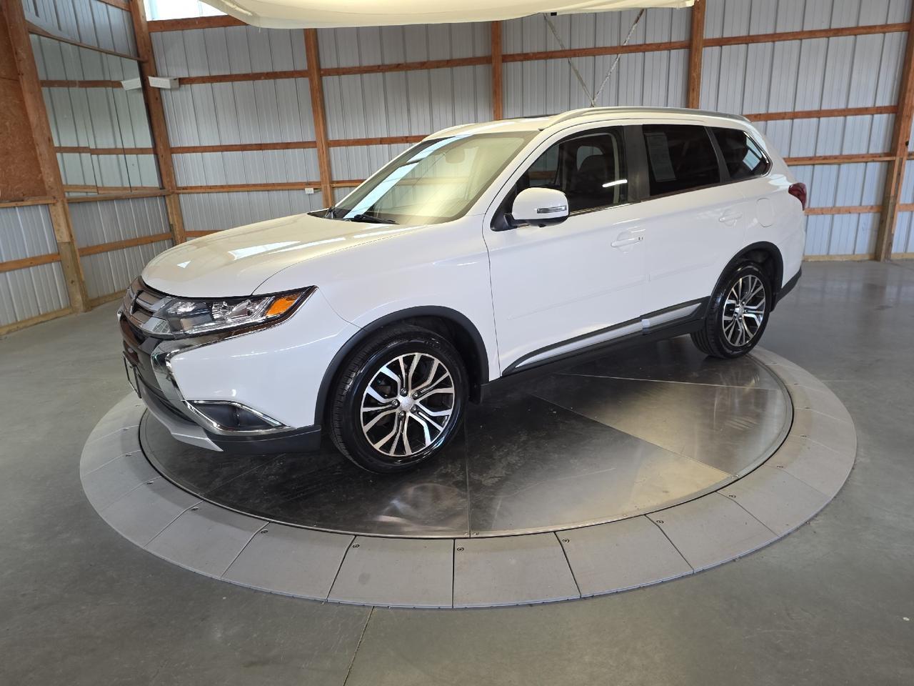 2018 Mitsubishi Outlander SEL Sand Lake NY