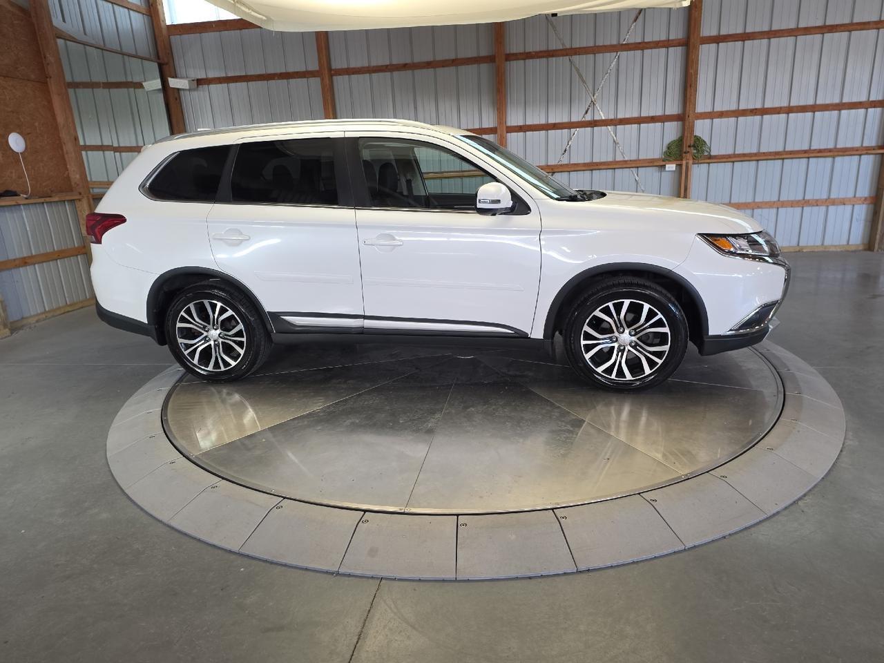2018 Mitsubishi Outlander SEL Sand Lake NY
