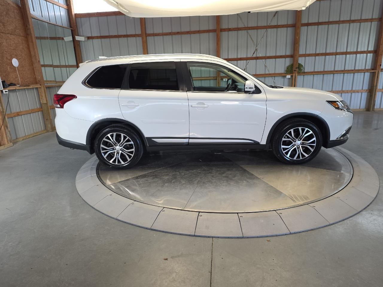 2018 Mitsubishi Outlander SEL Sand Lake NY