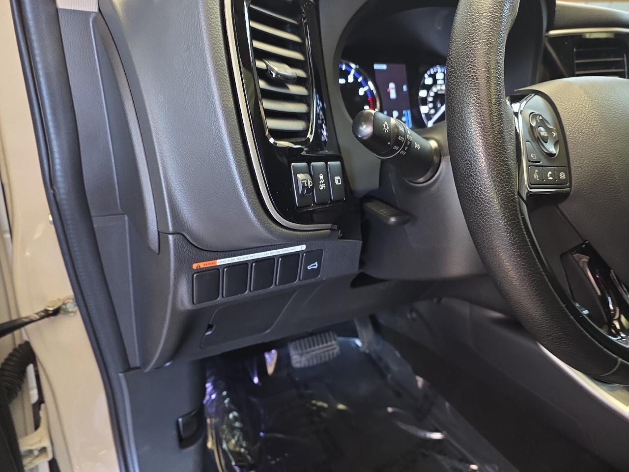 2018 Mitsubishi Outlander SEL Sand Lake NY