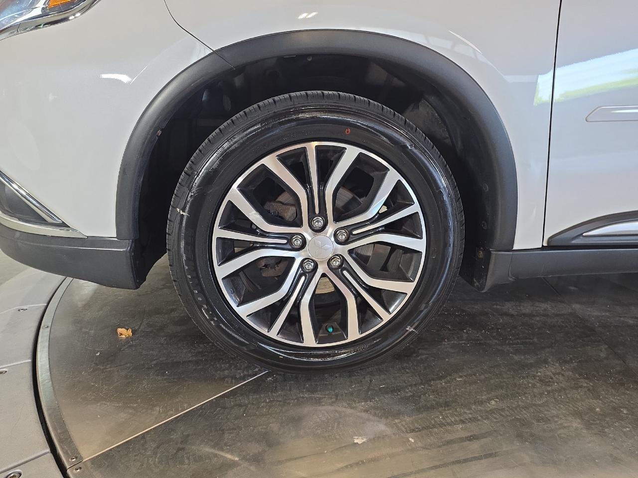 2018 Mitsubishi Outlander SEL Sand Lake NY