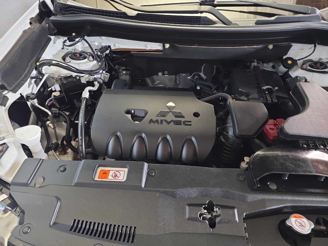 2018 Mitsubishi Outlander SEL Sand Lake NY