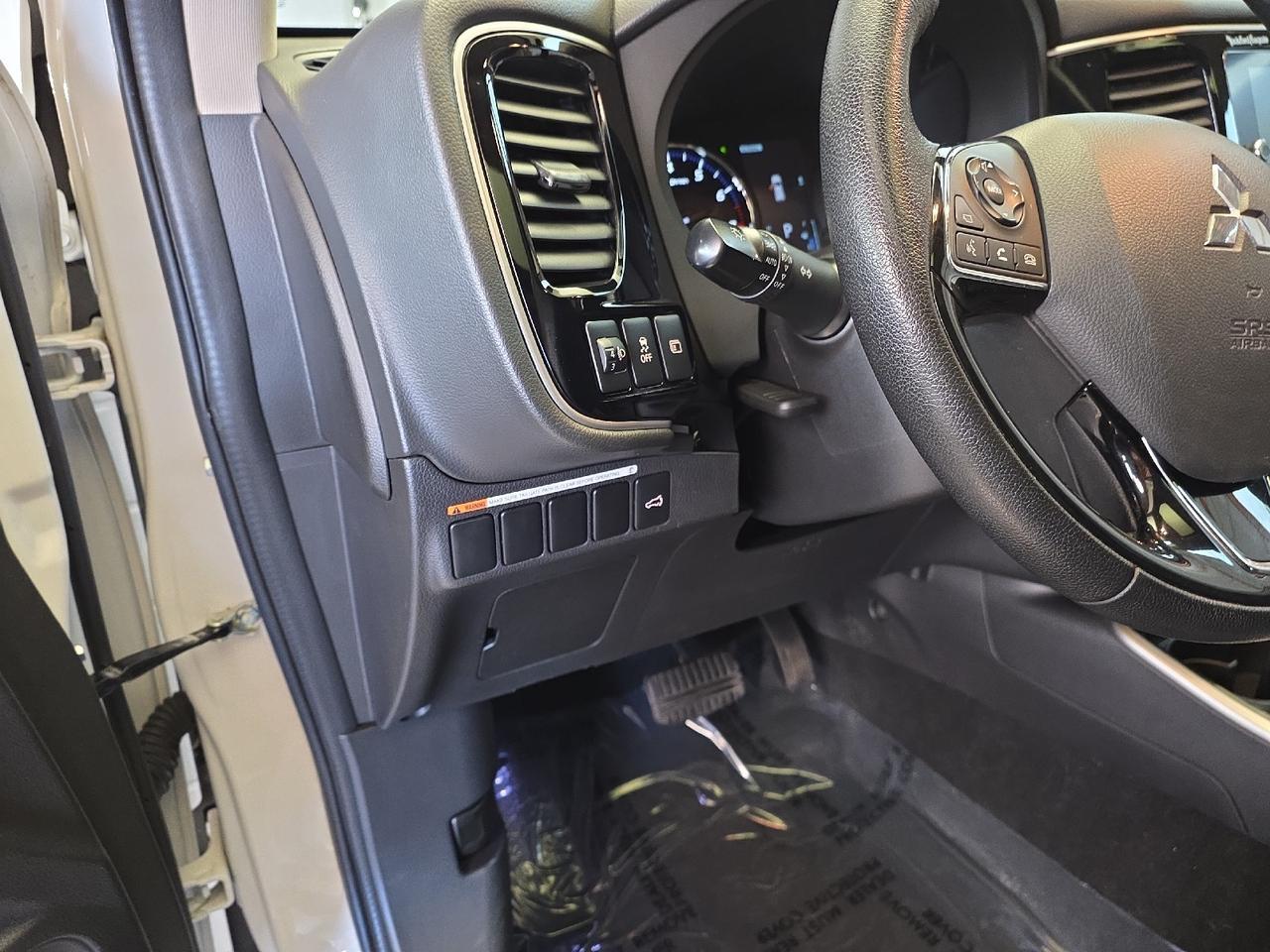 2018 Mitsubishi Outlander SEL Sand Lake NY
