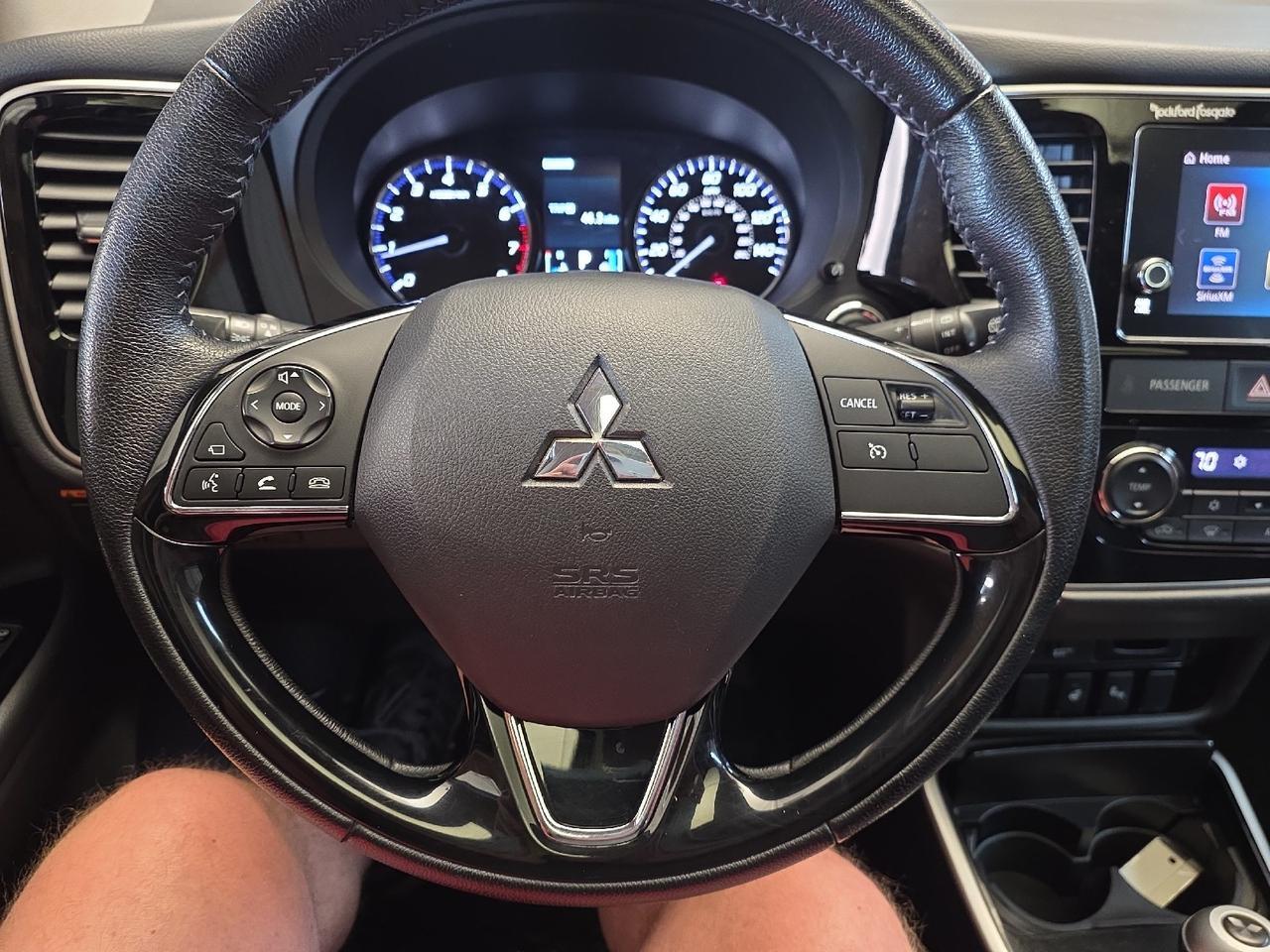 2018 Mitsubishi Outlander SEL Sand Lake NY