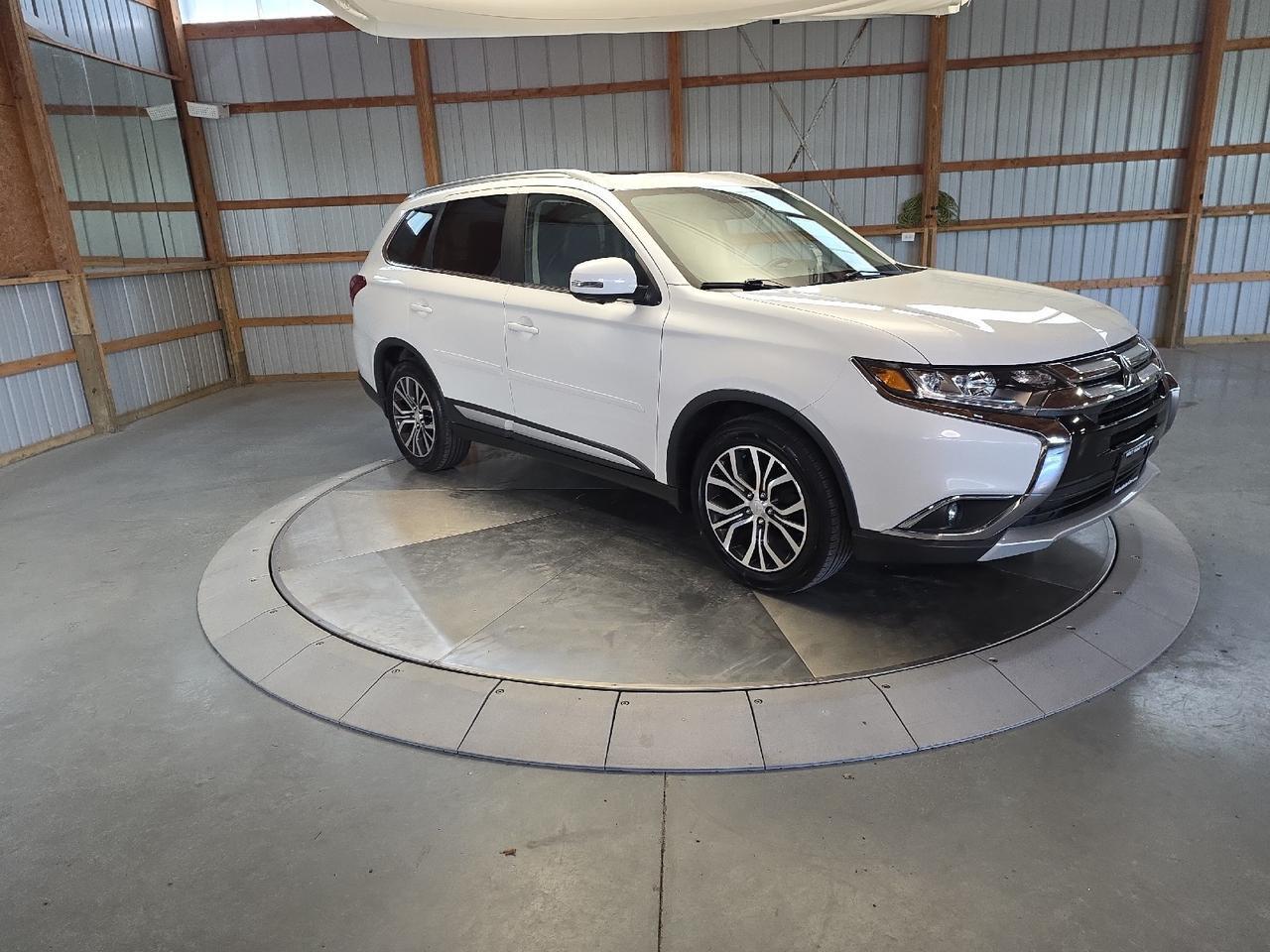 2018 Mitsubishi Outlander SEL Sand Lake NY