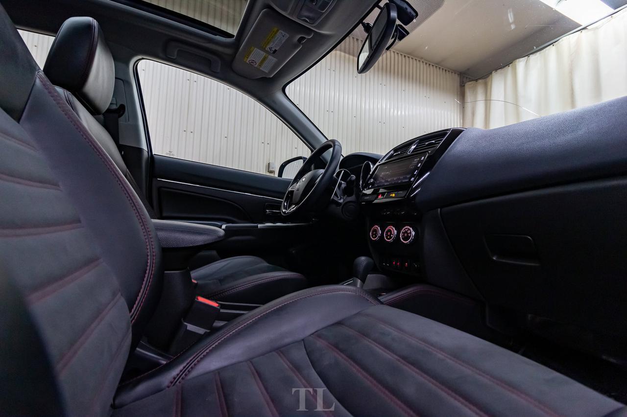 2018 Mitsubishi RVR AWD GT Leather Roof BCam Red Deer AB