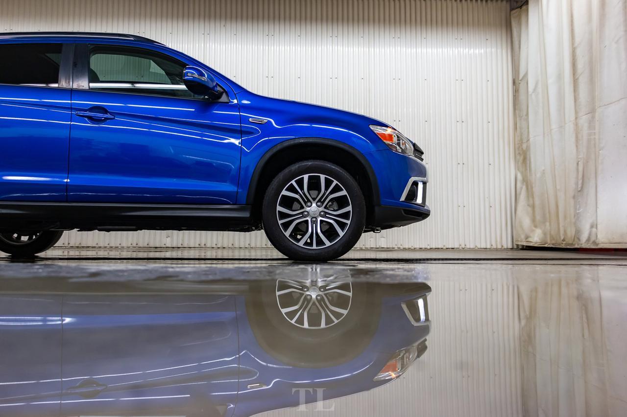 2018 Mitsubishi RVR AWD GT Leather Roof BCam Red Deer AB