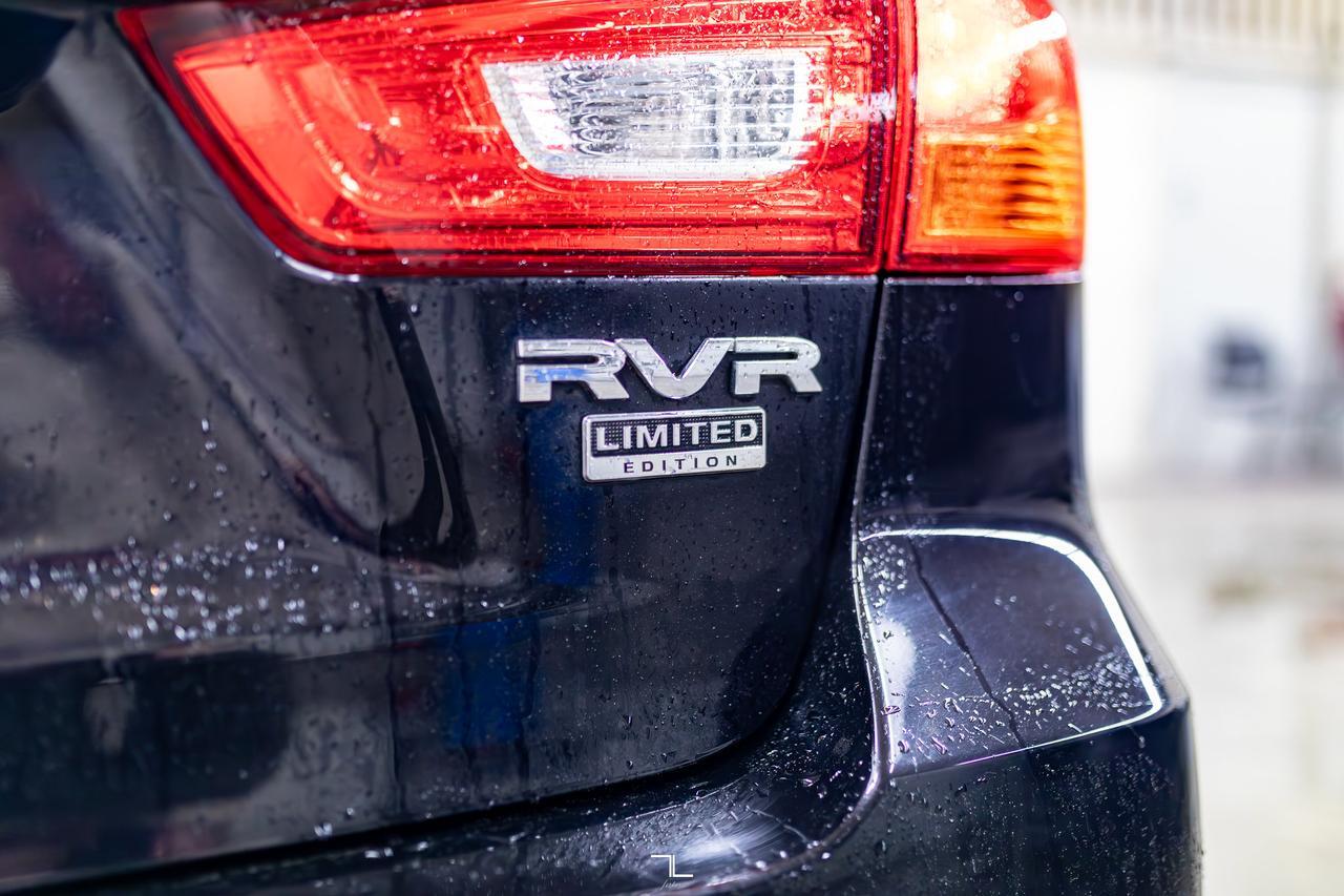 2018 Mitsubishi RVR AWD SE LTD BCam Red Deer AB