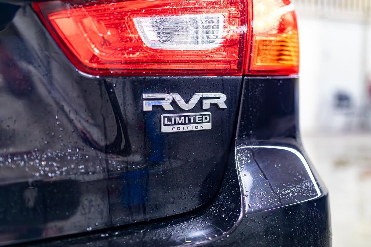 2018 Mitsubishi RVR AWD SE LTD BCam Red Deer AB