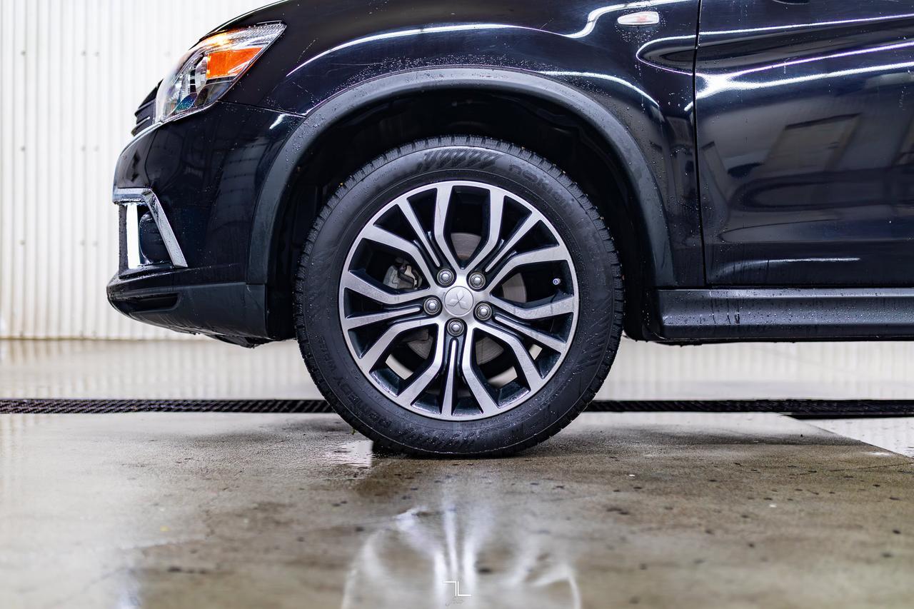 2018 Mitsubishi RVR AWD SE LTD BCam Red Deer AB