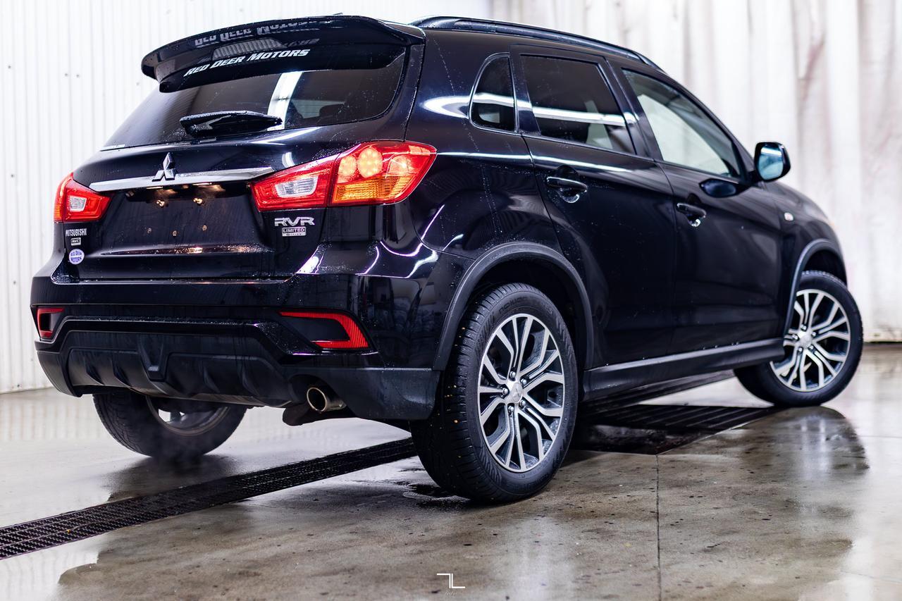 2018 Mitsubishi RVR AWD SE LTD BCam Red Deer AB