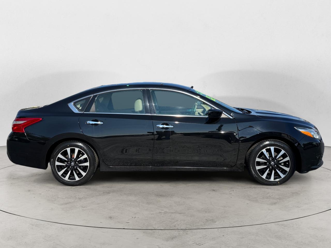 2018 NISSAN ALTIMA 2.5; 2.5 S; 2 2.5 SV Kansas City MO